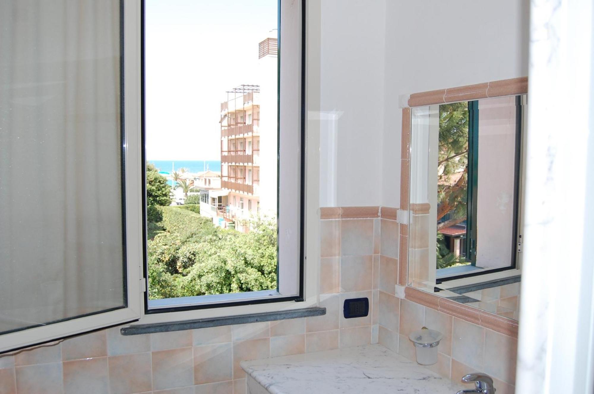 Riviera Residence Marina di Pietrasanta Cameră foto